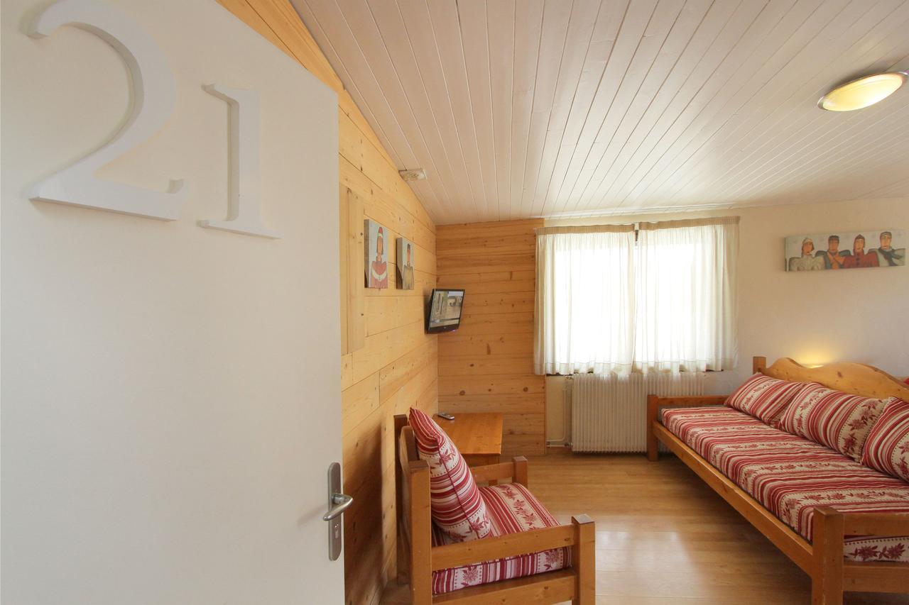 Hotel Le Sherpa Λε Ντεζ Αλπ Εξωτερικό φωτογραφία